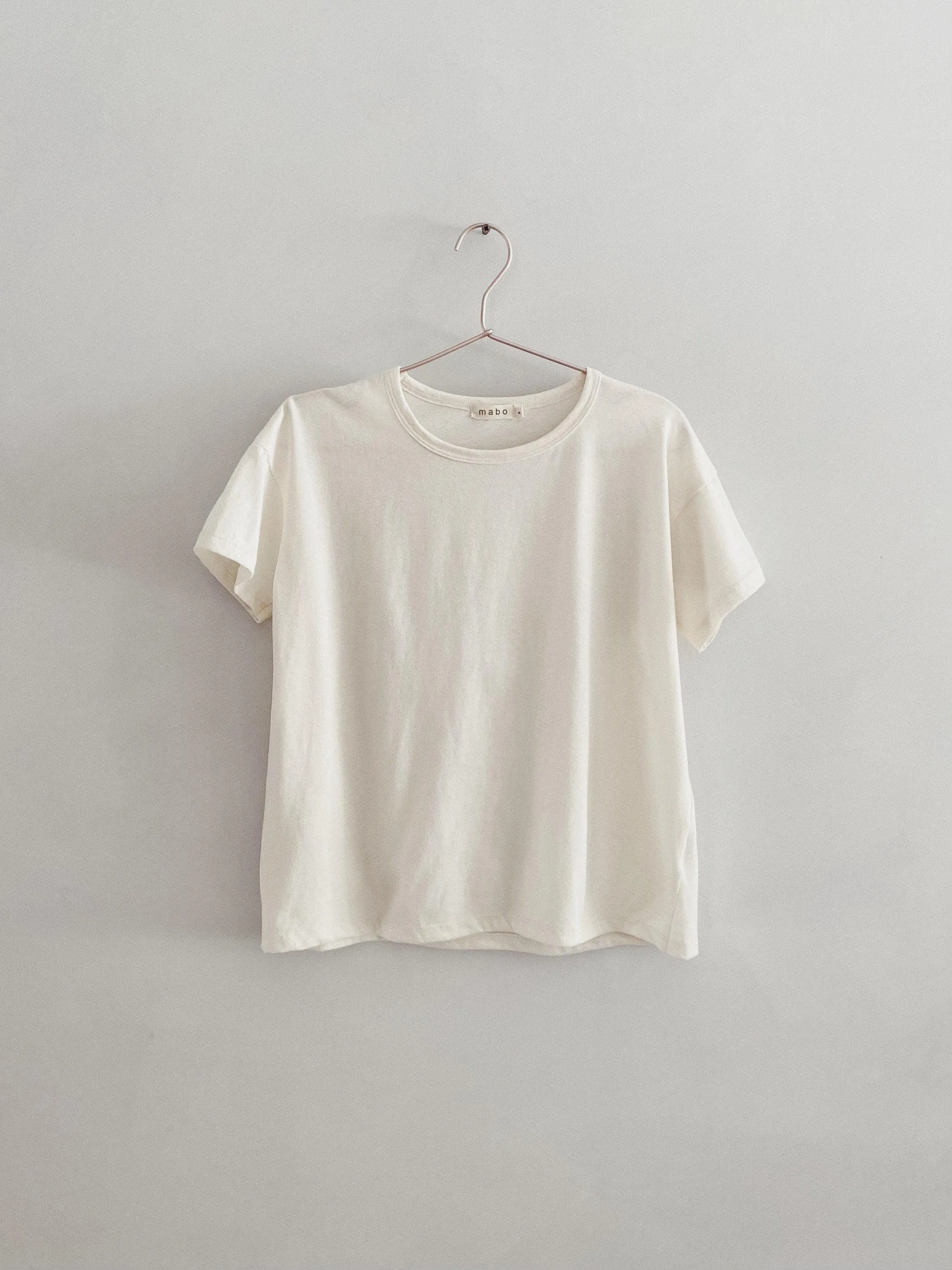 adult organic cotton tee in natural