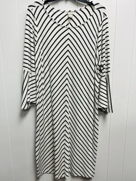 Black & White Dress Casual Short Chicos, Size Xl