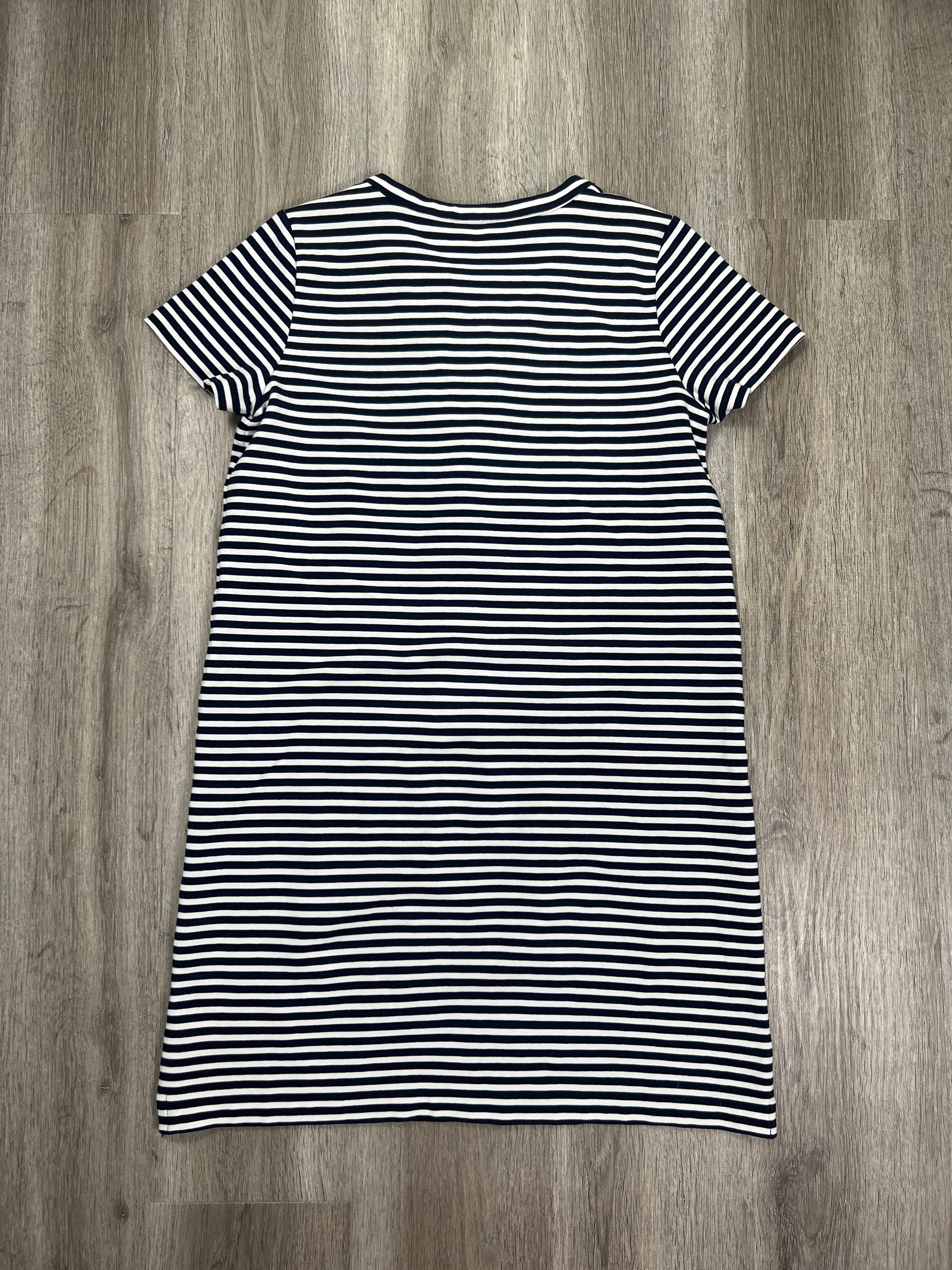 Dress Casual Short By J. Crew  Size: S