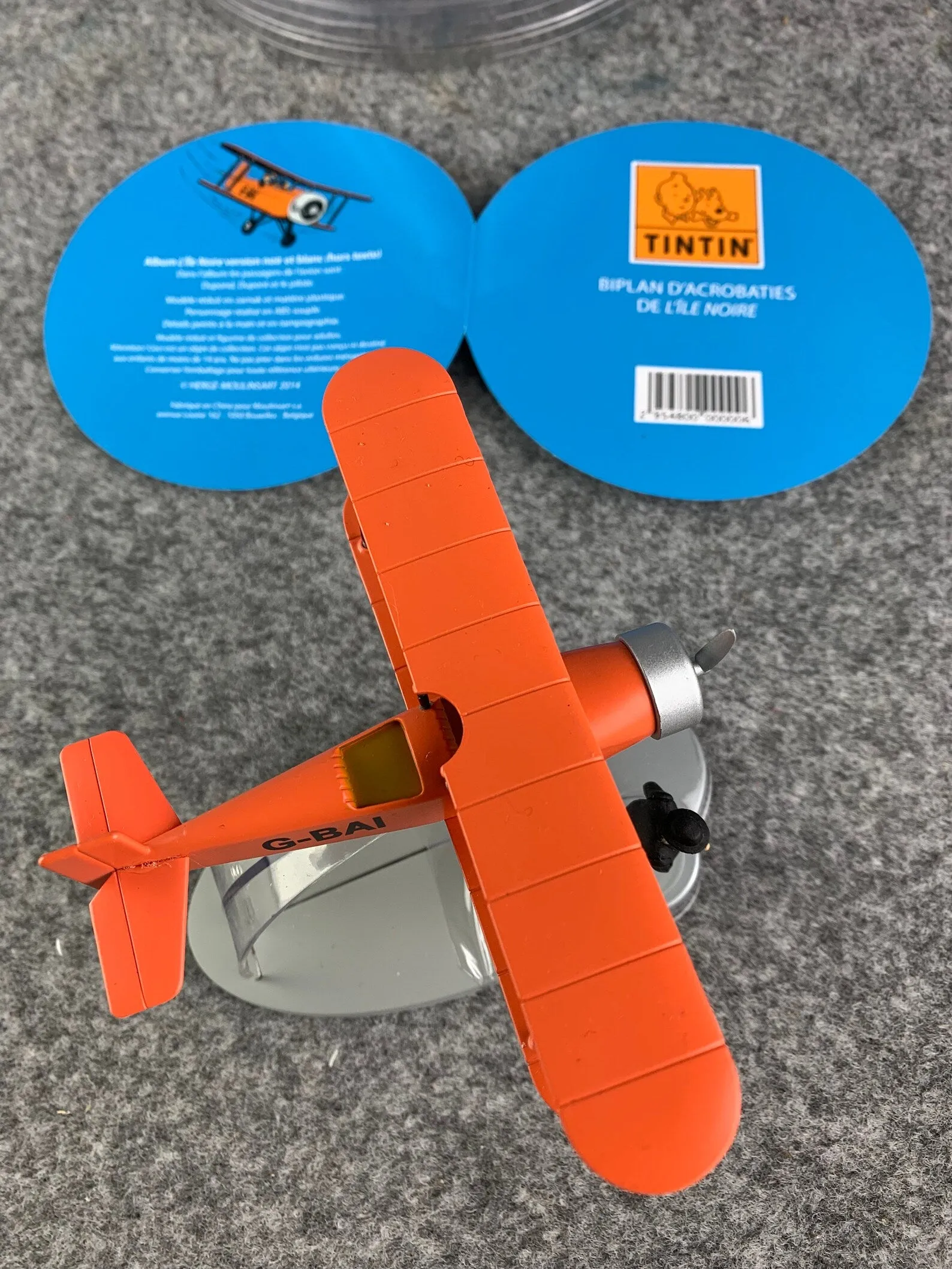 MOULINSART TINTIN PLANE 29548 Acrobatic Plane: Black Island Model Hachette Avion #28