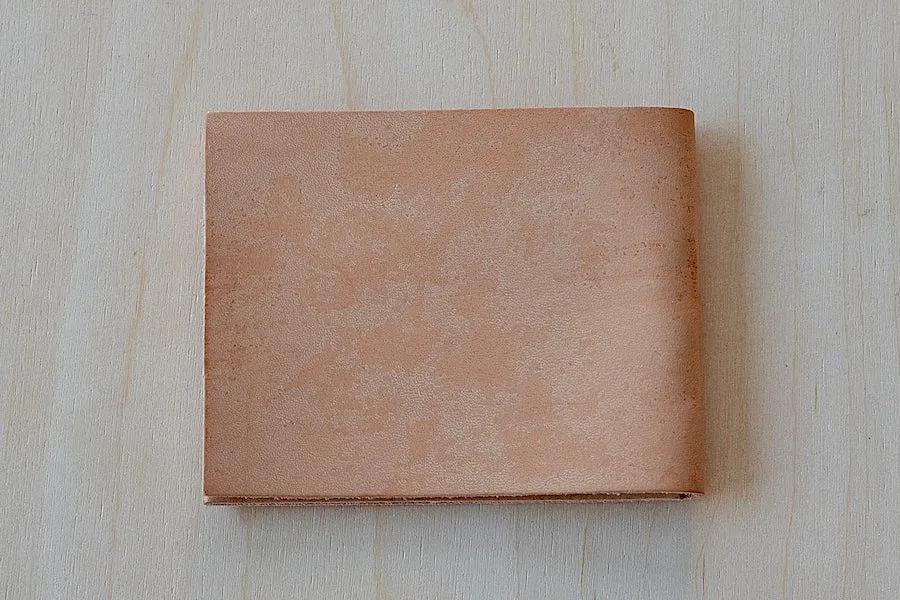 Simple Flap Wallet Natural Leather