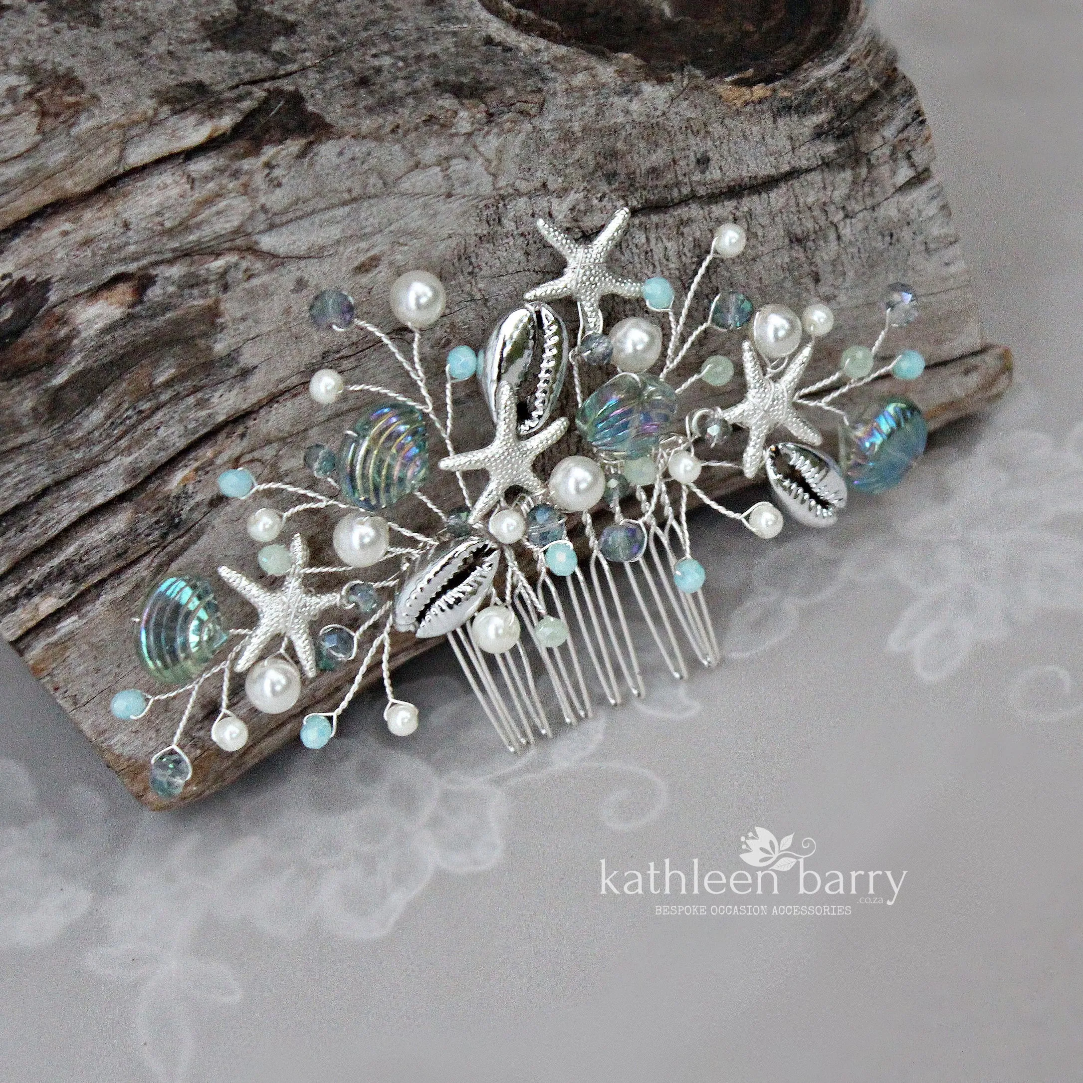 Starfish & shell Crystal and Pearl Bridal hair comb - Color and finish options available