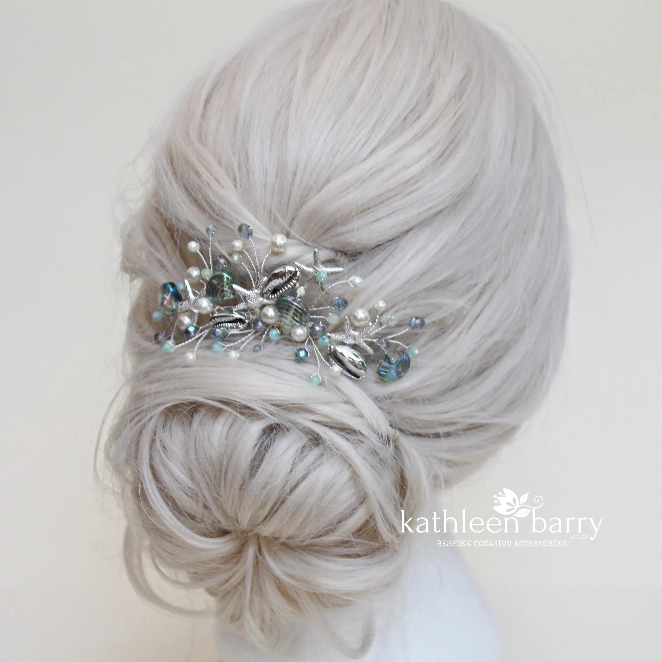 Starfish & shell Crystal and Pearl Bridal hair comb - Color and finish options available