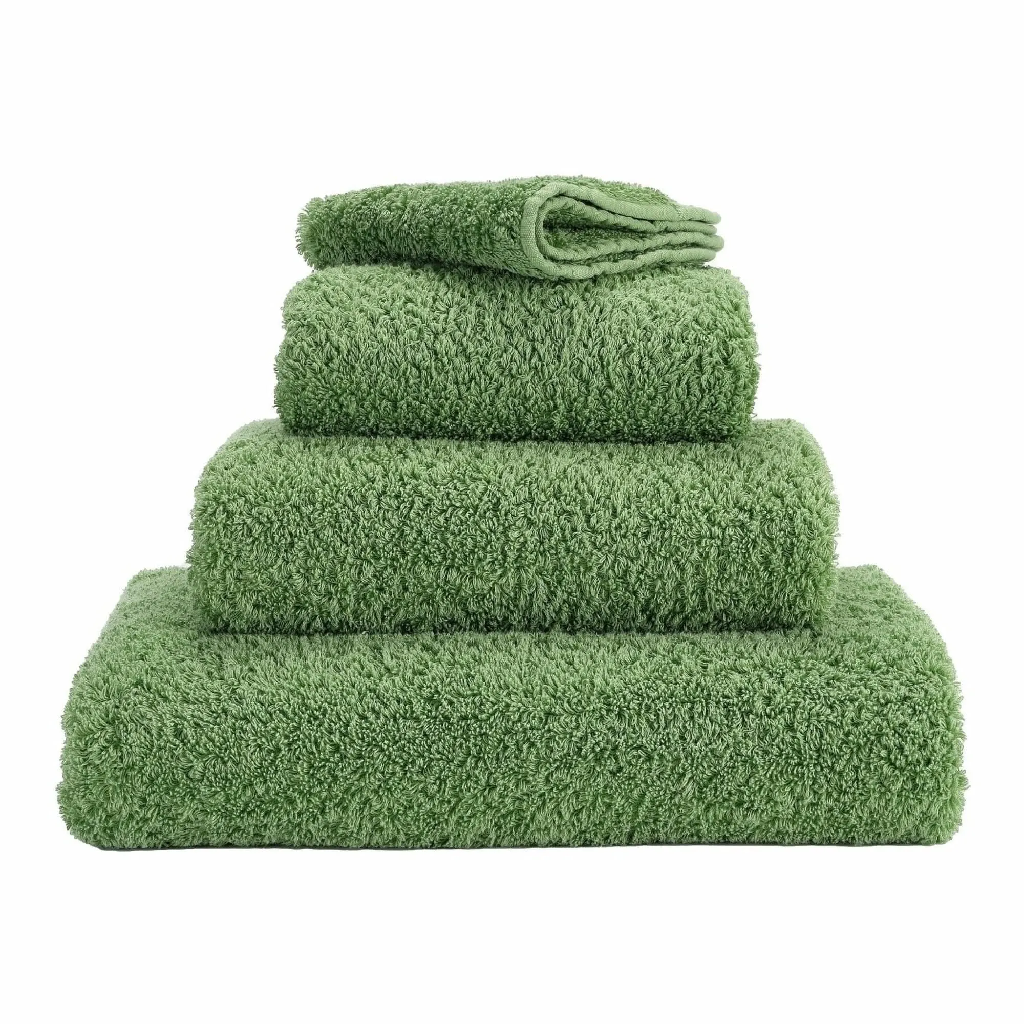 Super Pile Shower Towels (23 x 43" | 60 x 110 cm)