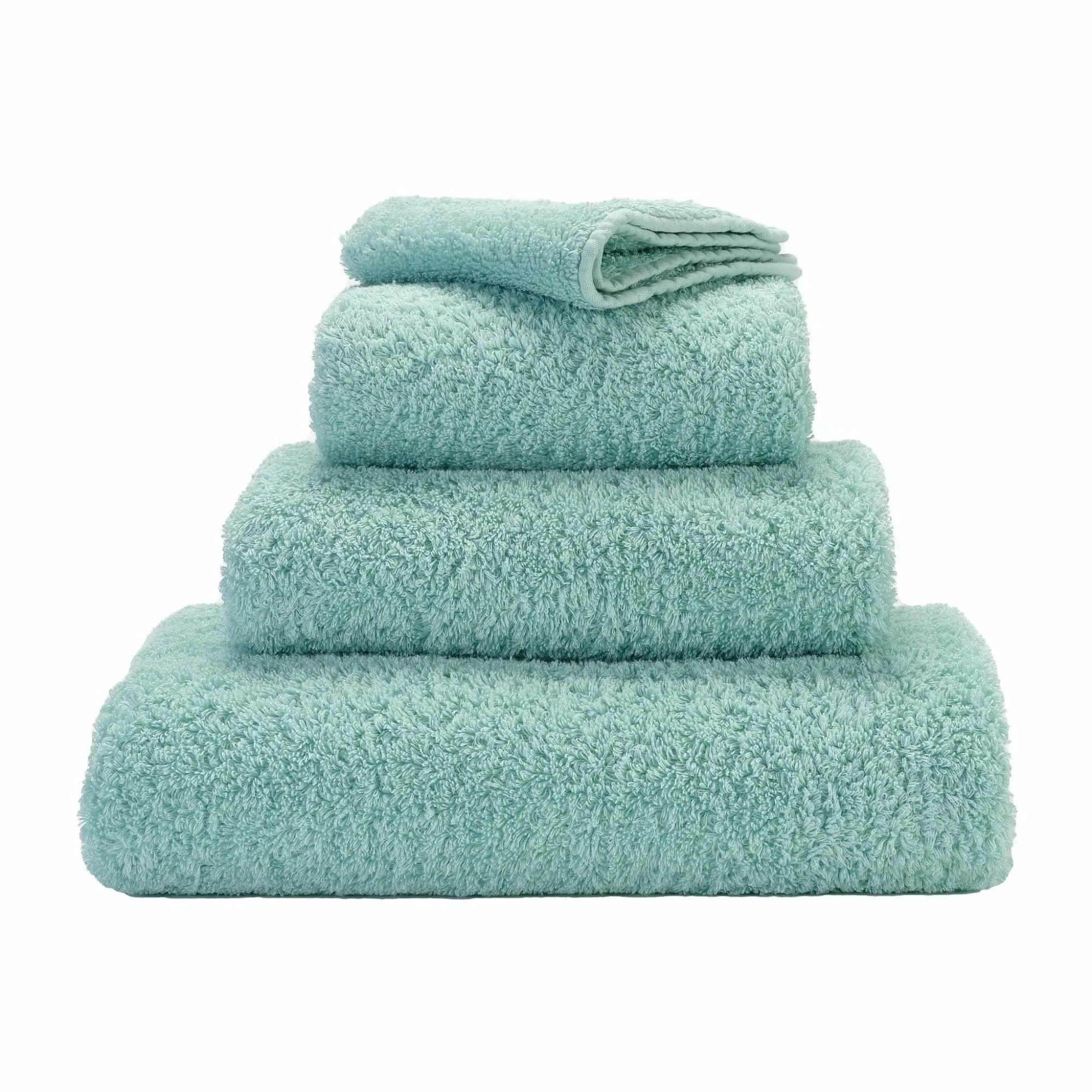 Super Pile Shower Towels (23 x 43" | 60 x 110 cm)